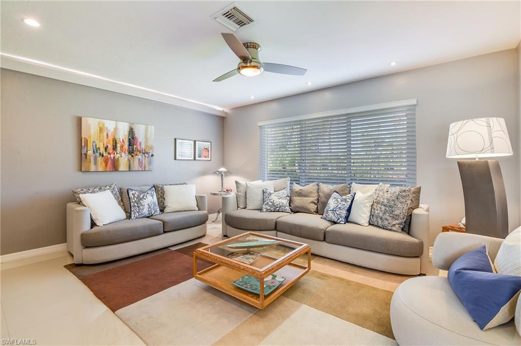 PIRATES COVE - Residential