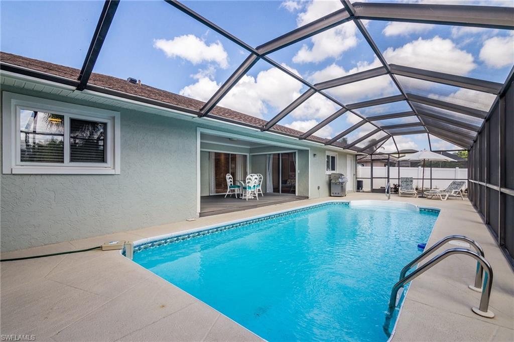 PIRATES COVE - Residential