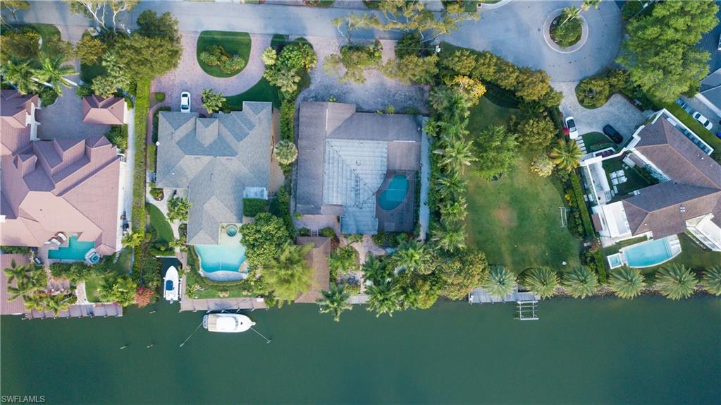 AQUALANE SHORES - Residential