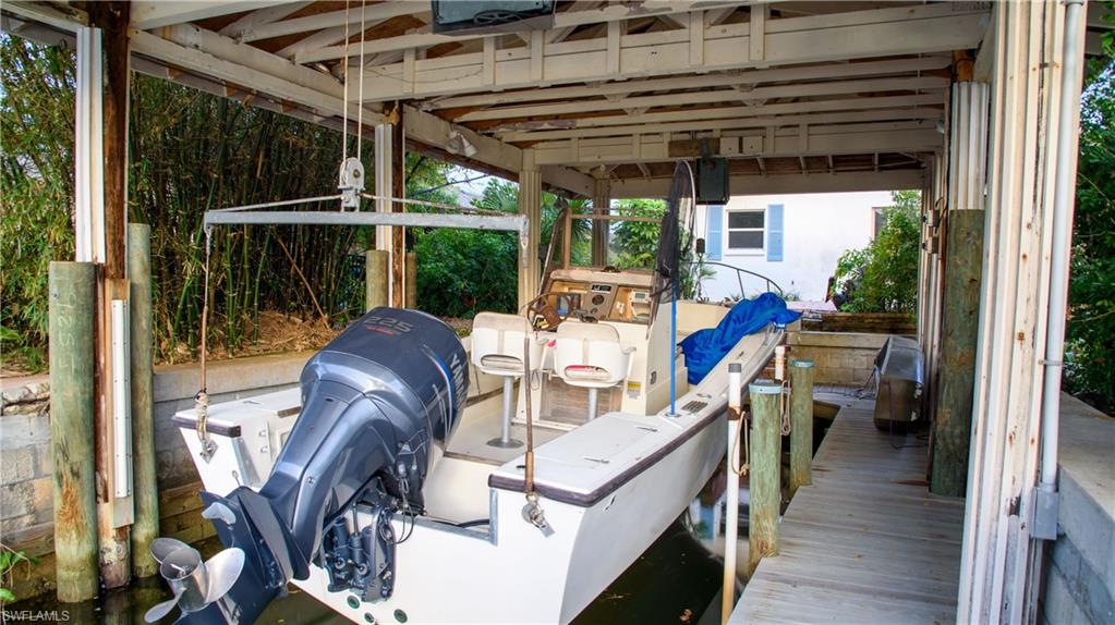 AQUALANE SHORES - Residential