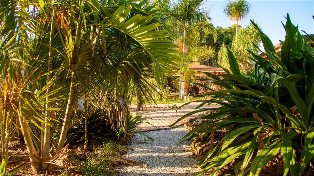 AQUALANE SHORES - Residential