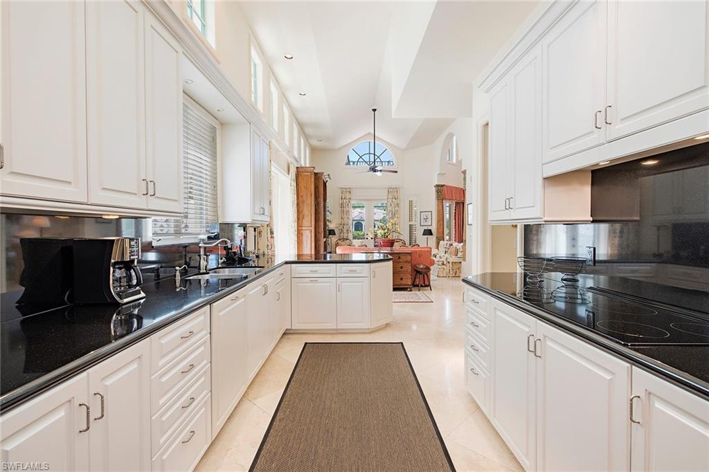 VIZCAYA AT BAY COLONY - Residential