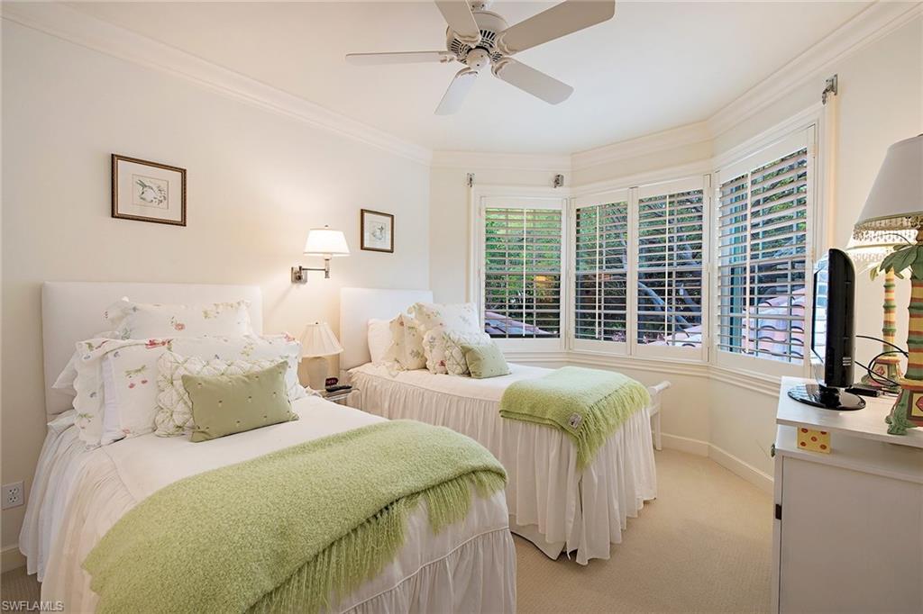 VIZCAYA AT BAY COLONY - Residential