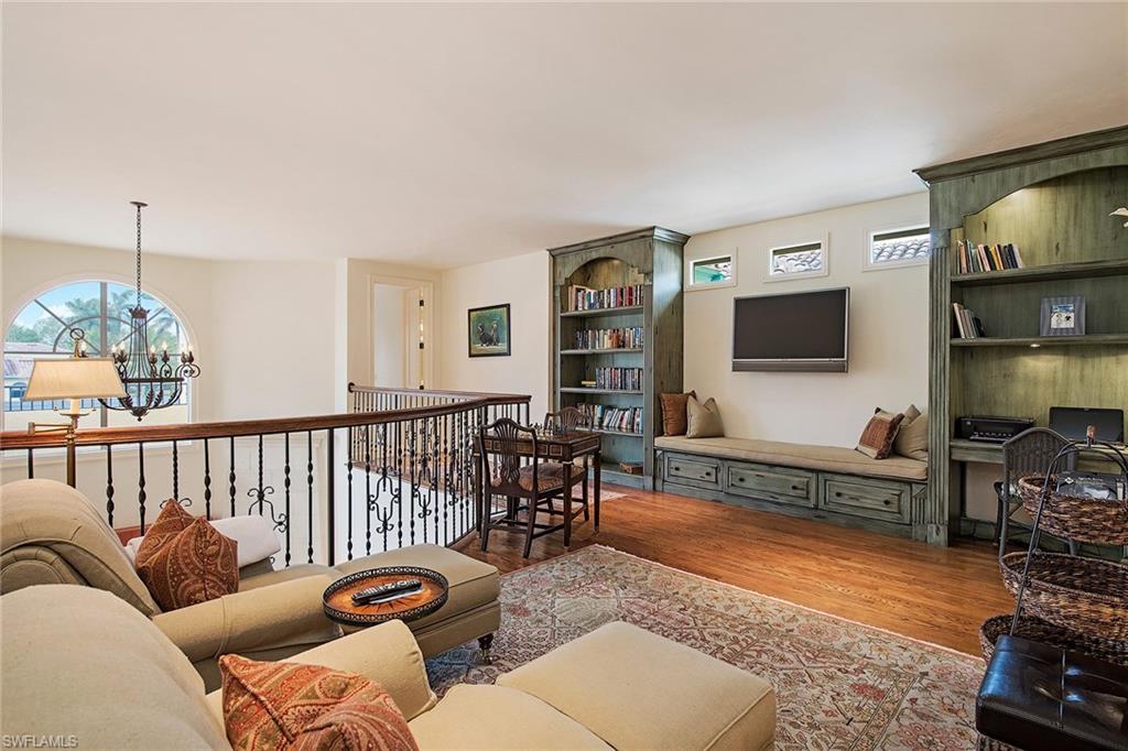 VIZCAYA AT BAY COLONY - Residential