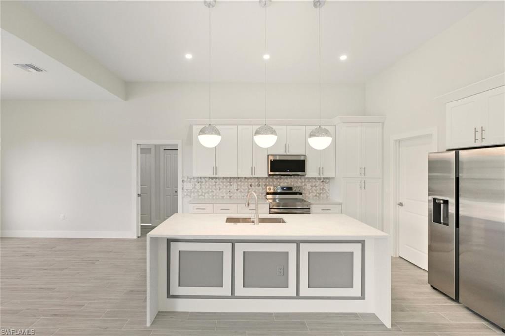 LEHIGH ACRES - Residential