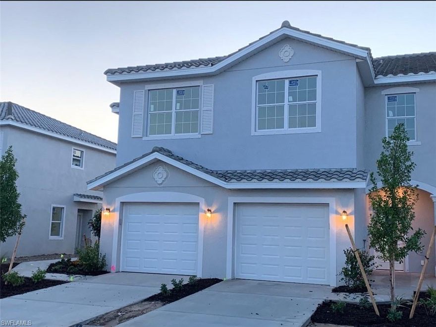 WESTHAVEN TOWNHOUSE 3/2.5  located near the Gateway Country Club. Conveniently located near I-75, FGCU, Gulf Coast Town Center, Baseball Stadiums, multiple golf courses, shopping and restaurants.  Perfect for a new family or a second home.