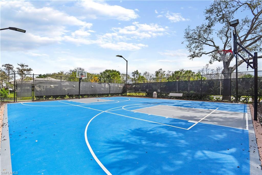 MONTEREY VILLAS - Residential