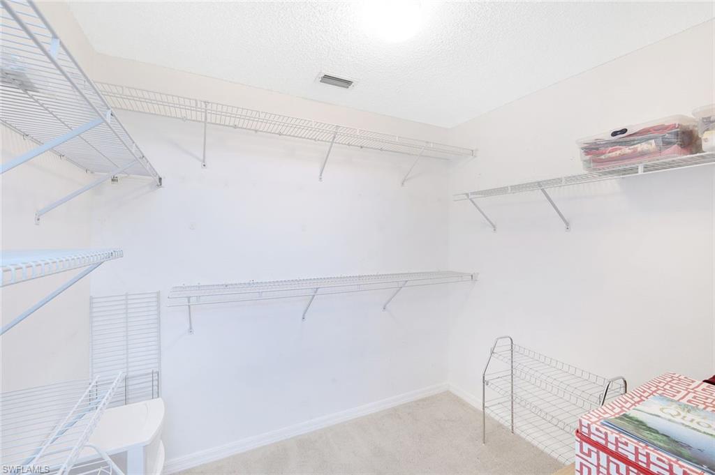 FURSE LAKES - Residential