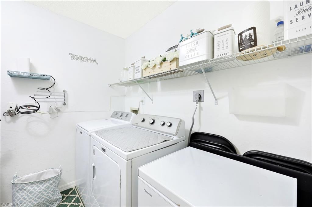 FURSE LAKES - Residential