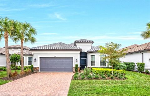 8448 Rosa CT NAPLES FL 34114