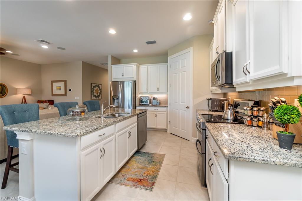 BARRINGTON COVE - Residential