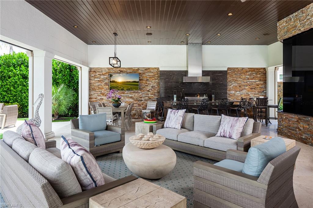 PRATO GRAND ESTATES - Residential