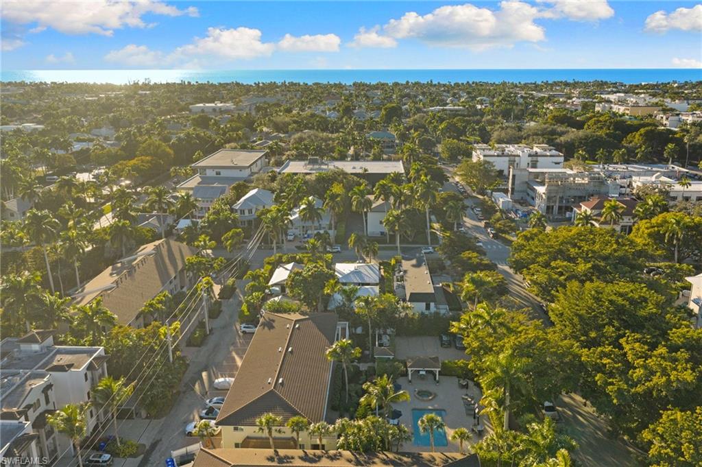 CASTLETON GARDENS - Residential