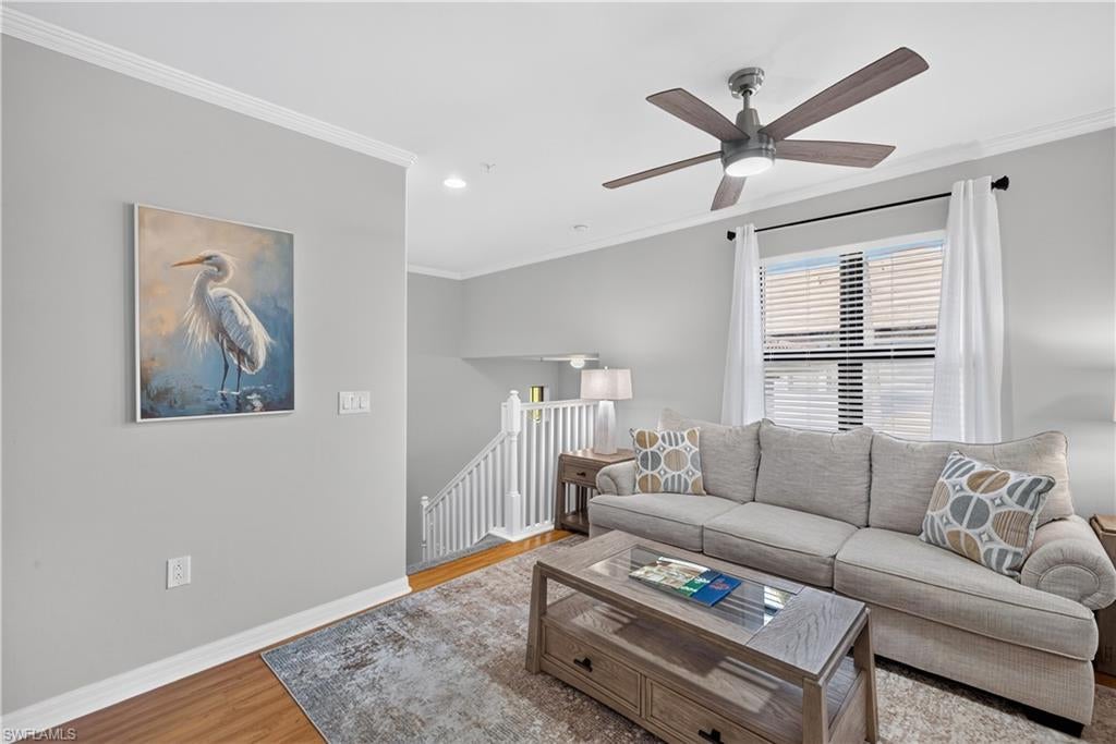 1379 Artesia DR E 601
