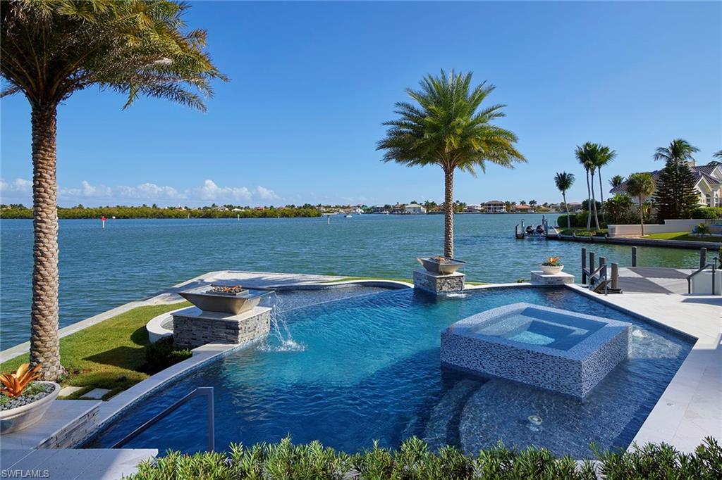 HIDEAWAY BEACH - Residential