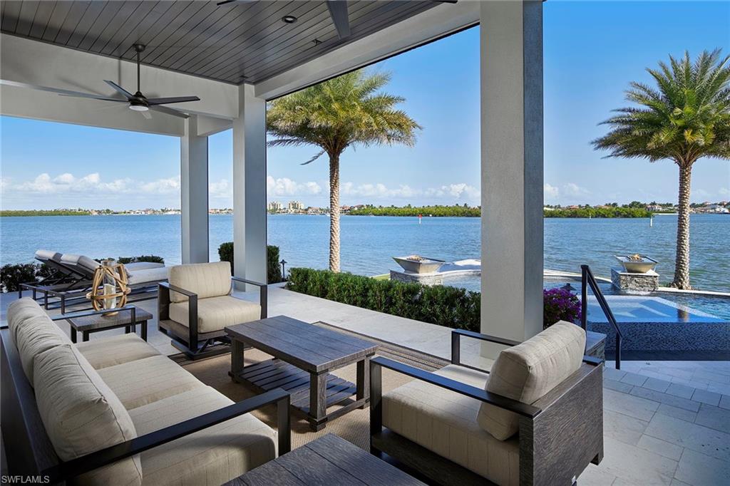 HIDEAWAY BEACH - Residential