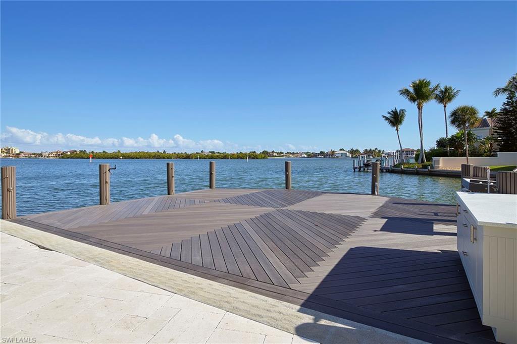 HIDEAWAY BEACH - Residential