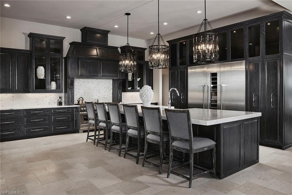 HIDEAWAY BEACH - Residential