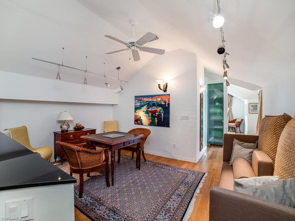 PORT ROYAL - Residential Lease