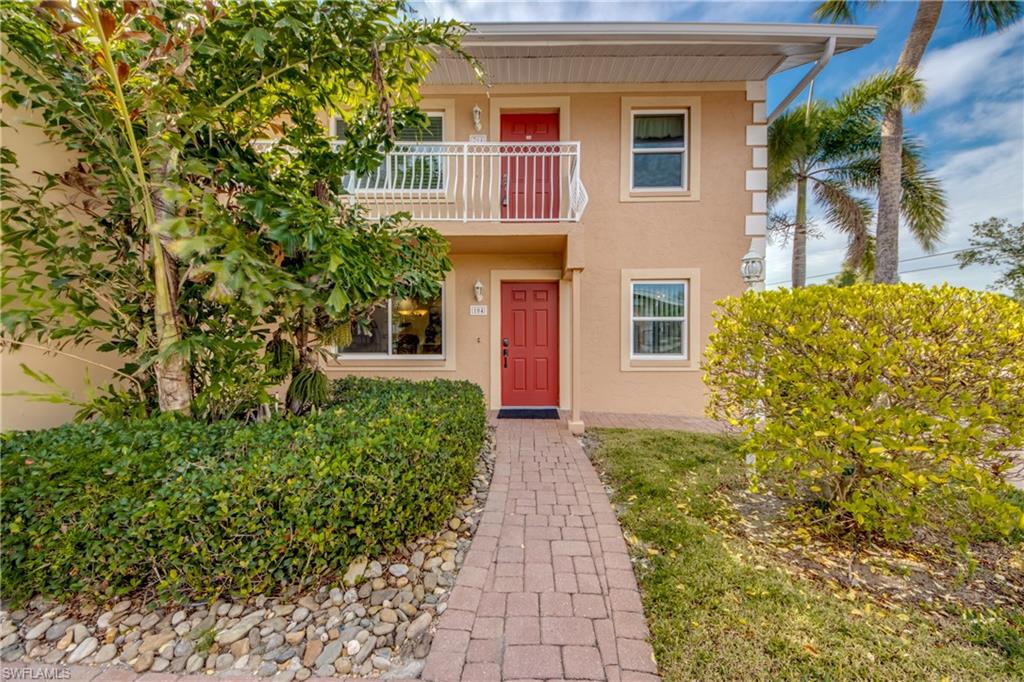 VILLA DE VERN CONDO - Residential