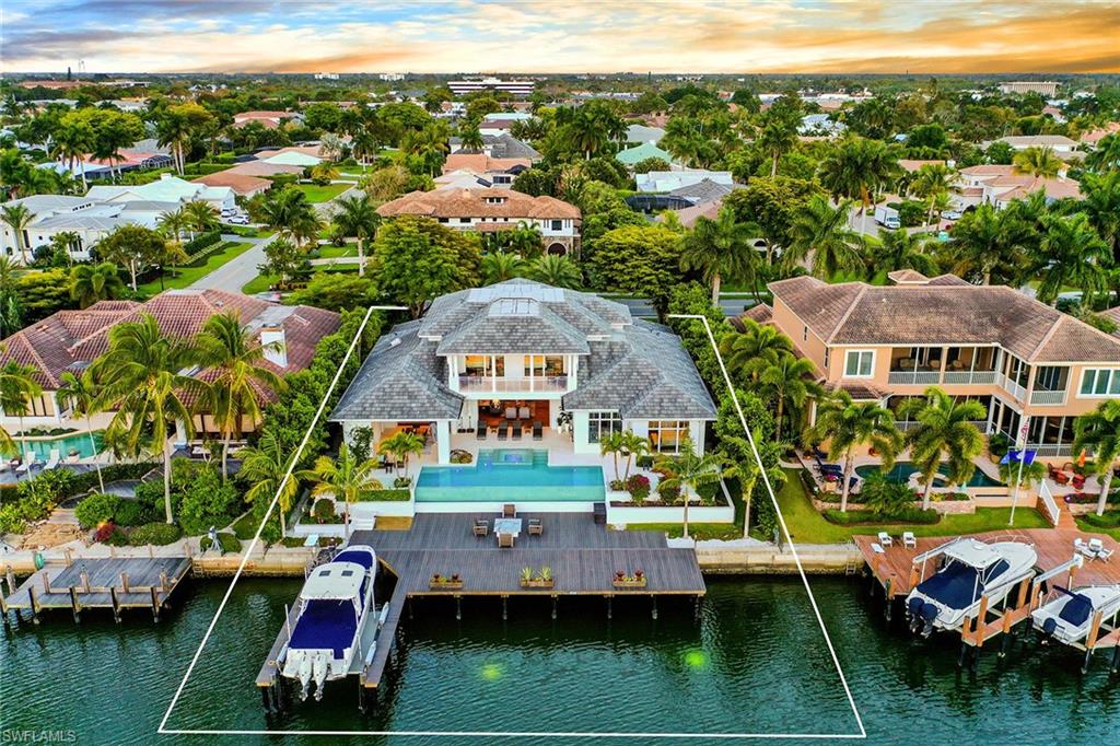 PARK SHORE - Residential