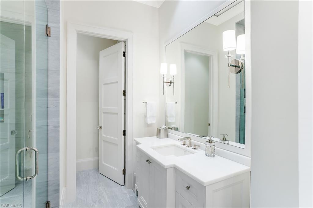 PARK SHORE - Residential