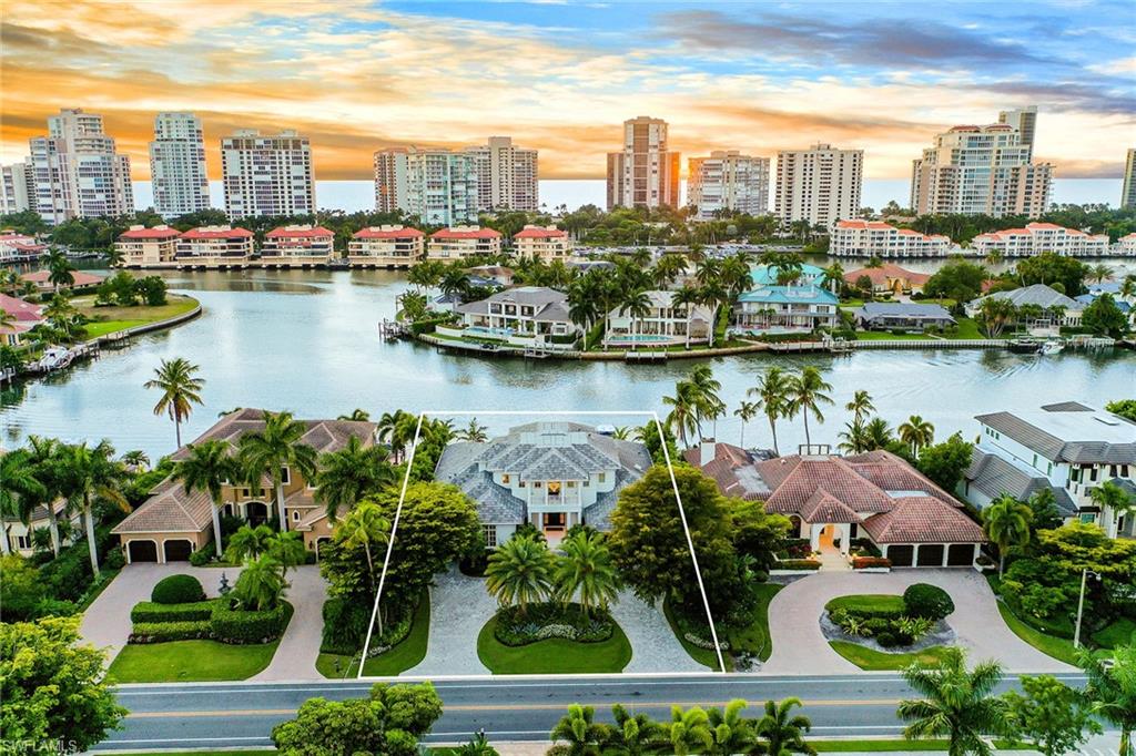 PARK SHORE - Residential