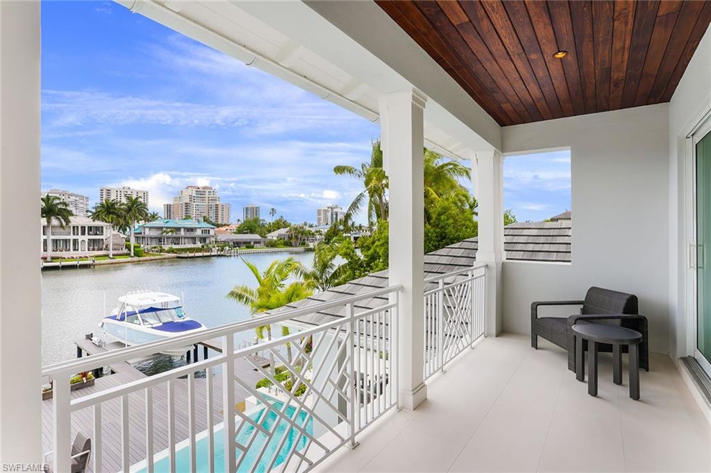 PARK SHORE - Residential