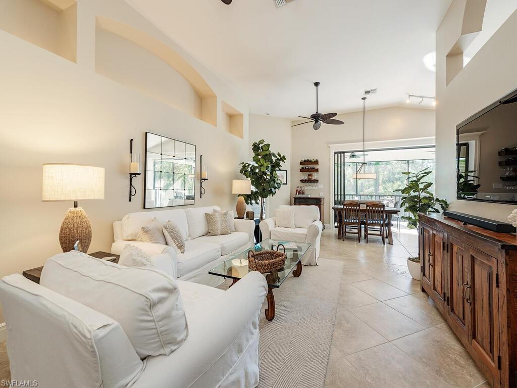 OAKWOOD - Residential