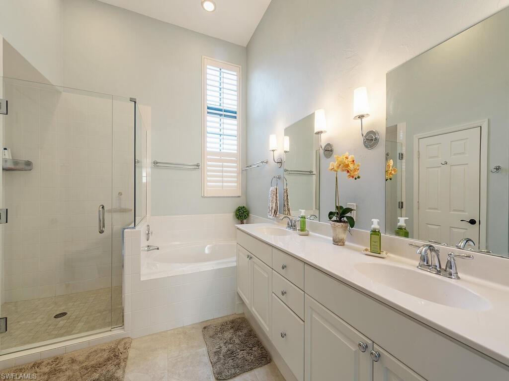 OAKWOOD - Residential