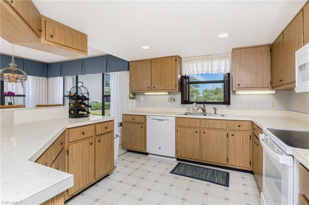 MARINA NORTH SHORE CONDO - Residential