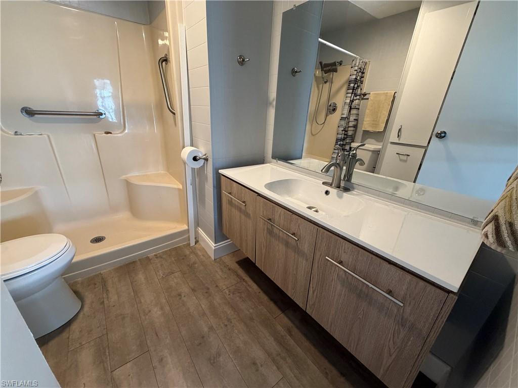 CARRIAGE VILLAGE - Residential