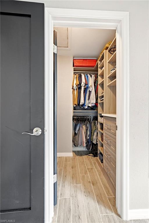 FORT MYERS SHORES - Residential