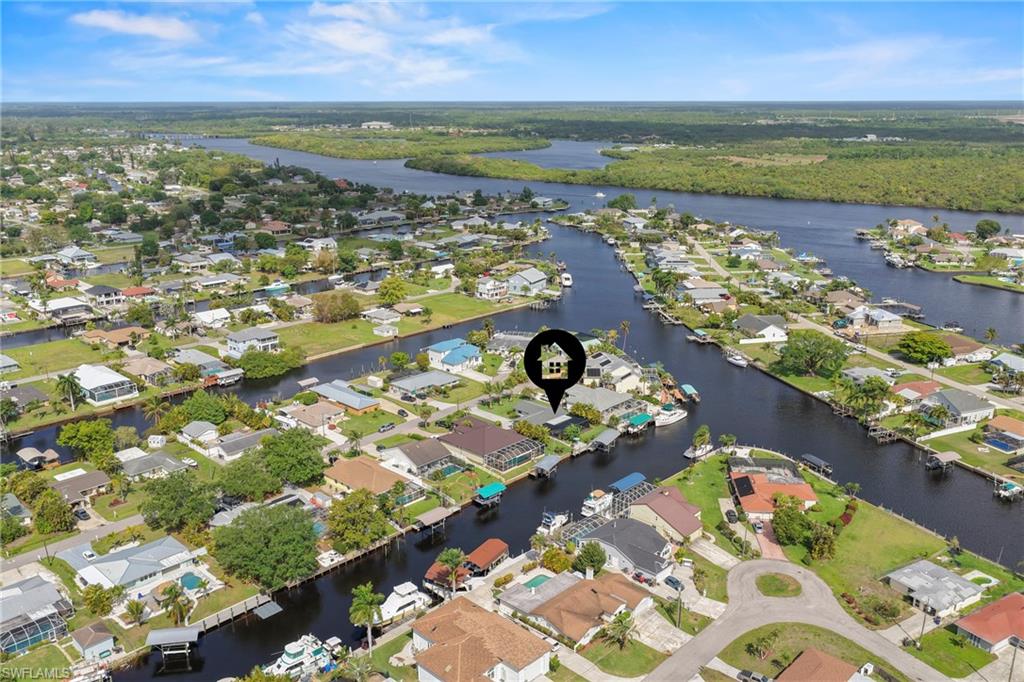 FORT MYERS SHORES - Residential