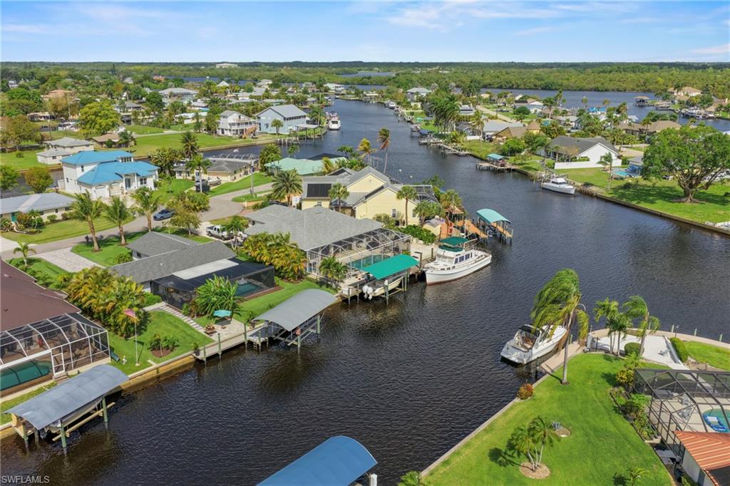 FORT MYERS SHORES - Residential