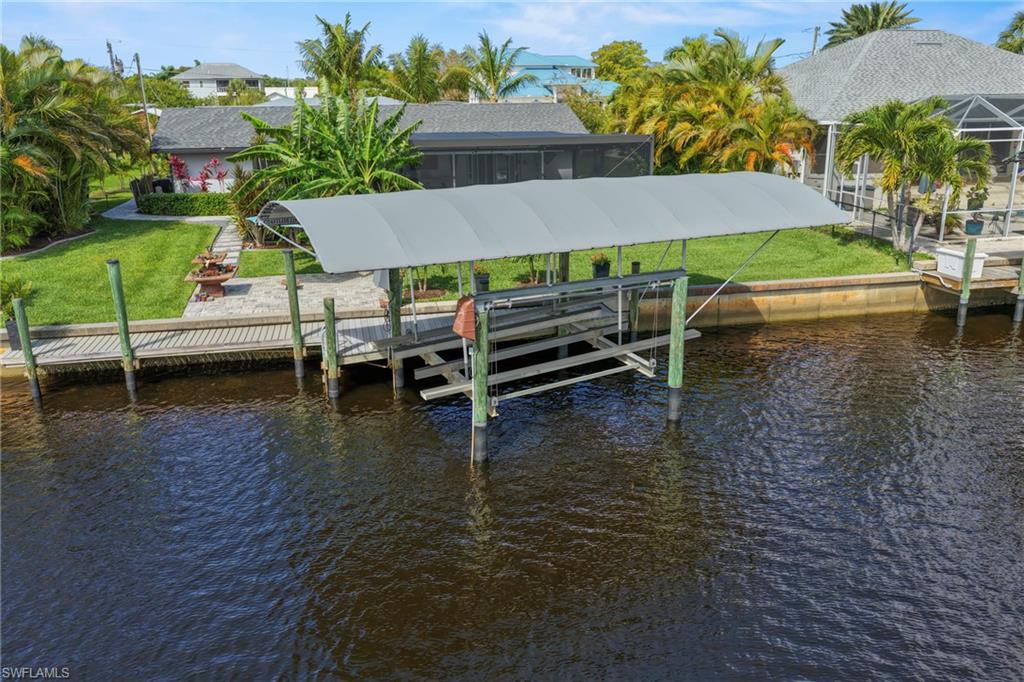 FORT MYERS SHORES - Residential