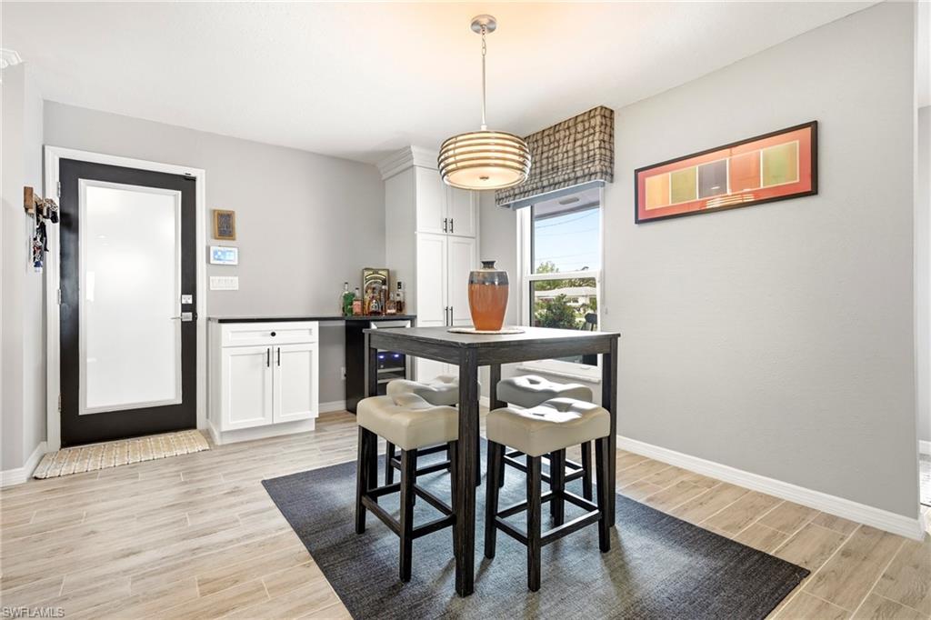 FORT MYERS SHORES - Residential