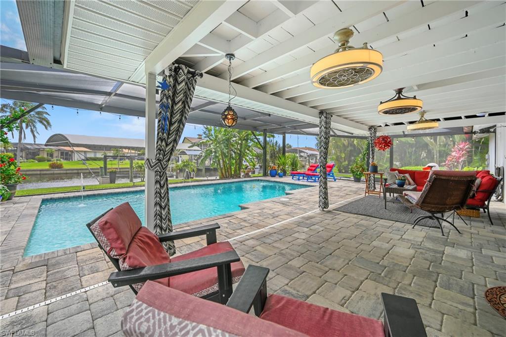 FORT MYERS SHORES - Residential