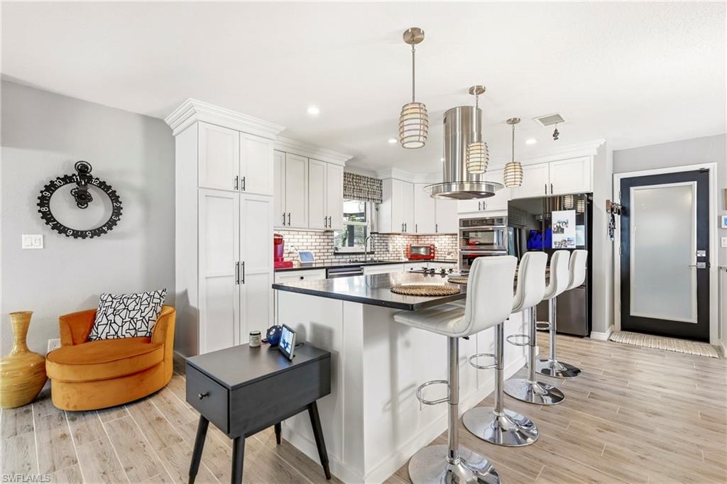 FORT MYERS SHORES - Residential