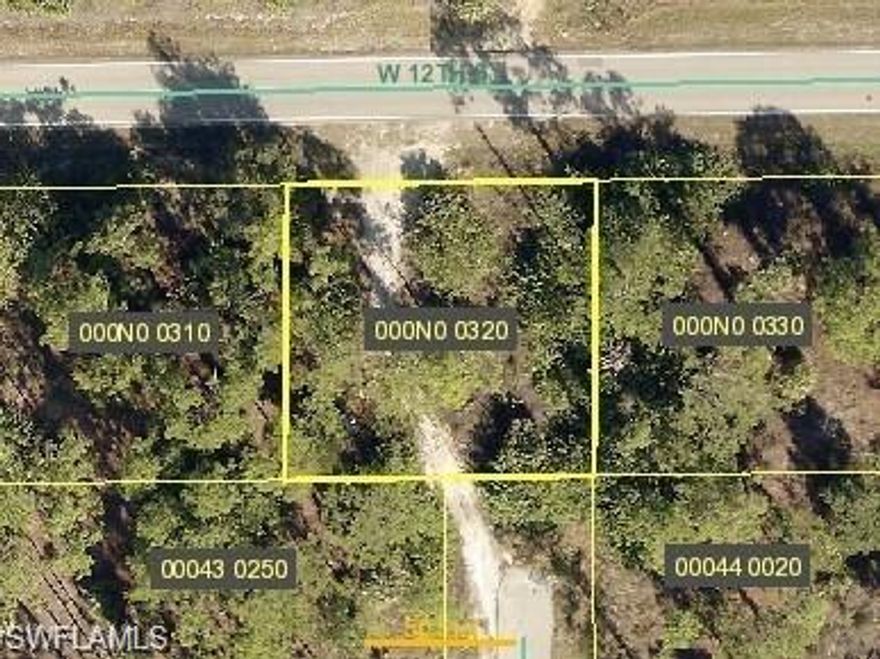 Nice duplex lot in Lehigh Acres.