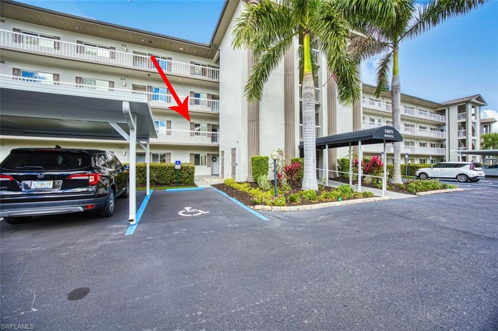 GOLFVIEW GOLF & RACQUET CLUB - Residential