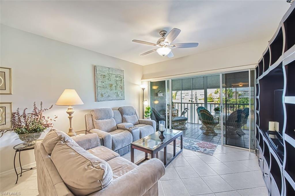 GOLFVIEW GOLF & RACQUET CLUB - Residential