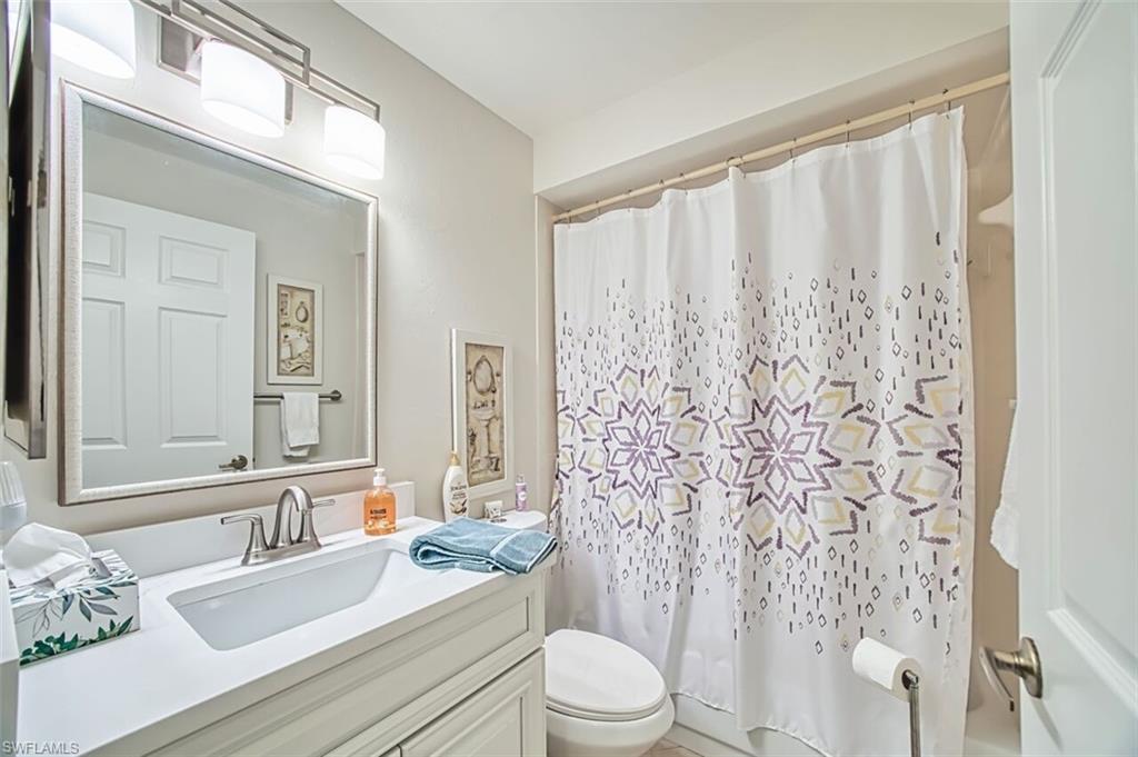 GOLFVIEW GOLF & RACQUET CLUB - Residential