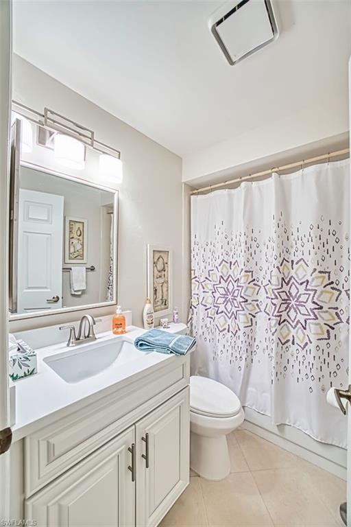 GOLFVIEW GOLF & RACQUET CLUB - Residential