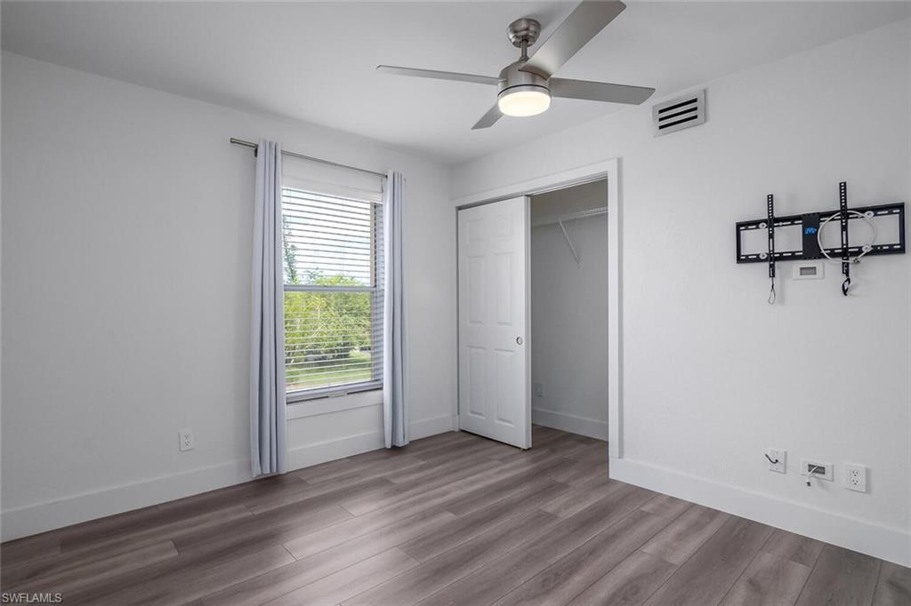 VICTORIA SHORES - Residential