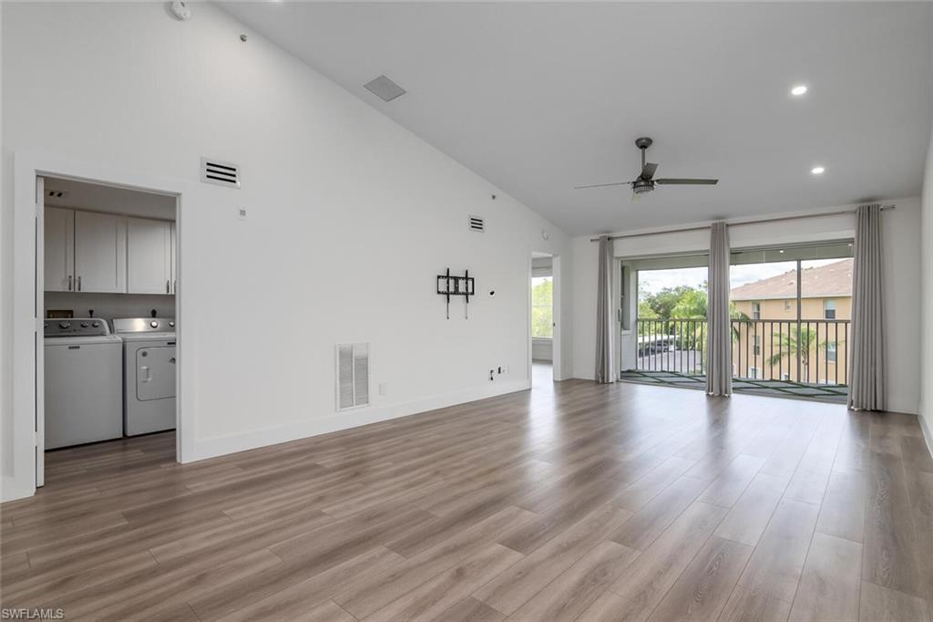 VICTORIA SHORES - Residential