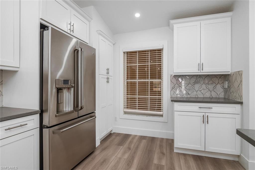 VICTORIA SHORES - Residential