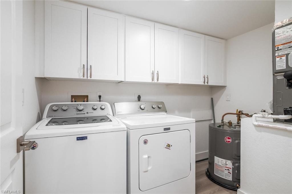 VICTORIA SHORES - Residential