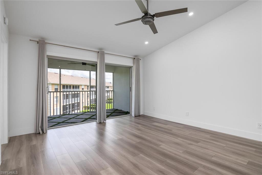 VICTORIA SHORES - Residential