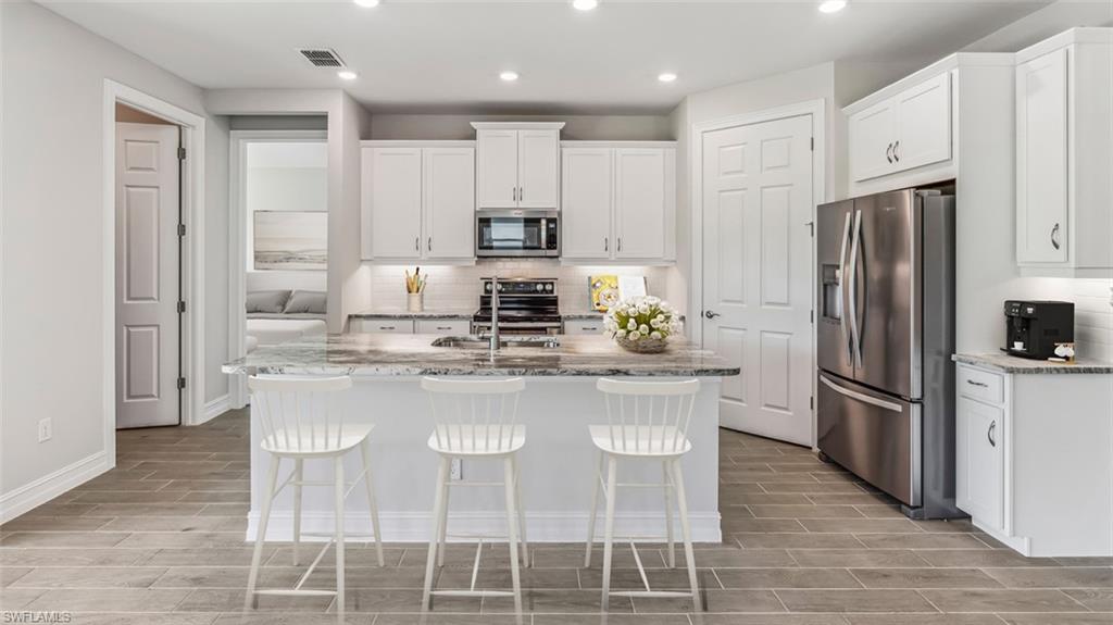 5185 Mulsanne WAY